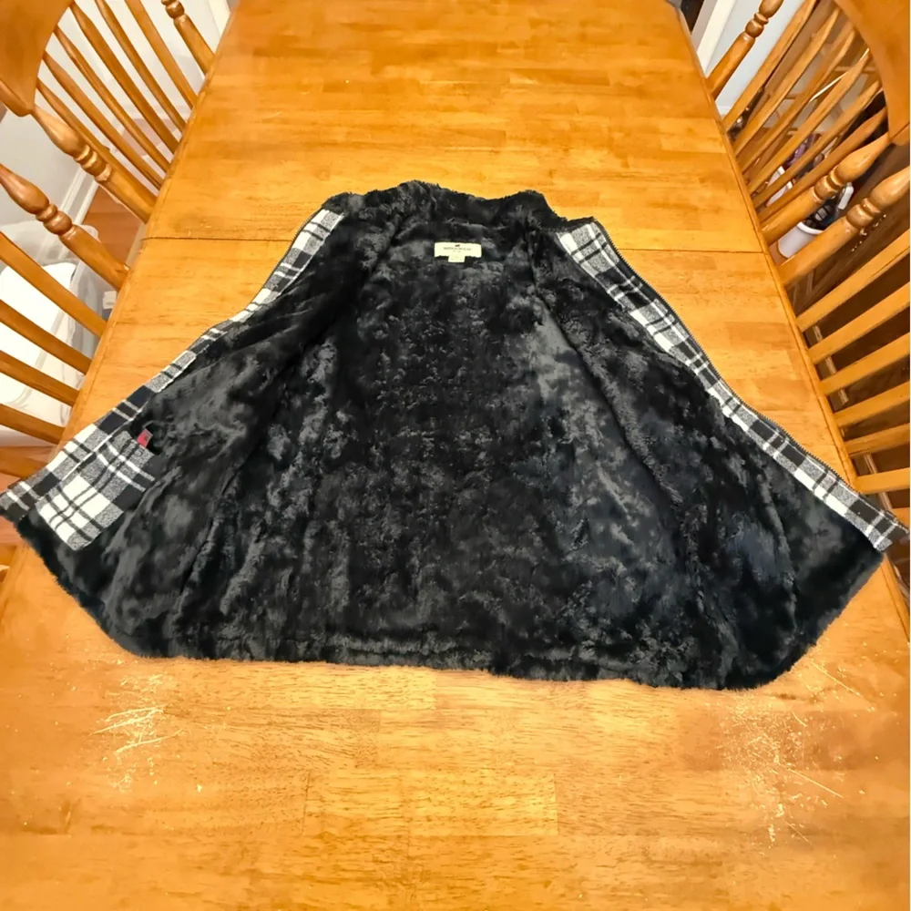 Woolrich Moccasin Plaid Wool Blend Vest with Faux Sherpa Lining XL